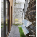 Wall reflector