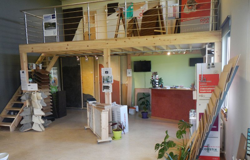 trouver-la-peinture-claire-pour-un-interieur-lumineux-avec-le-magasin-ecobati-conseils-professionnels