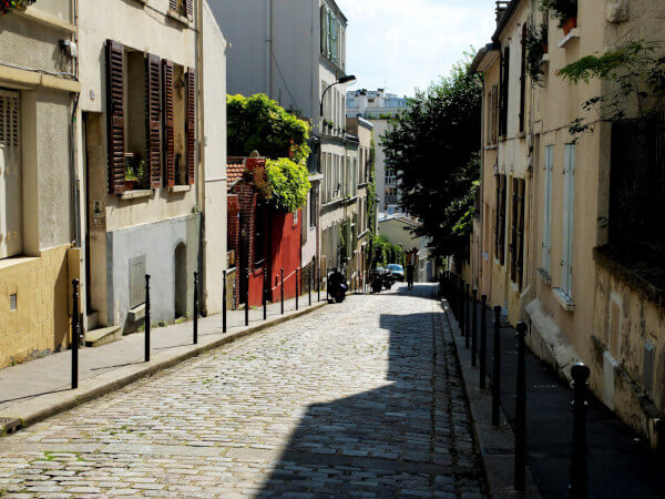 quartier valloné de Magali à Ménilmontant, maison en ville avec les rues vallonnées