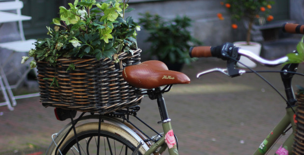 mit dem Fahrrad zur Arbeit fahren, um einen guten Start ins neue Schuljahr zu haben